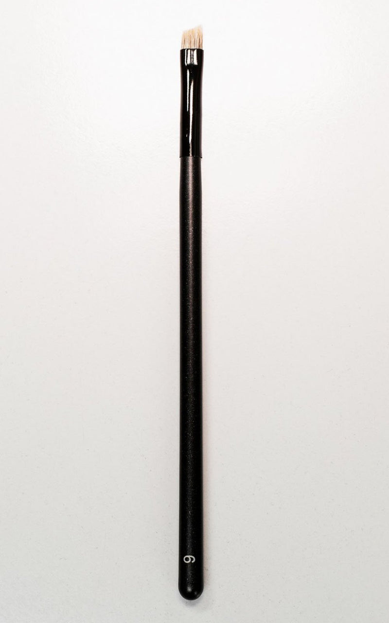 NR-6 FOR CORRECTION EYEBROW BRUSH